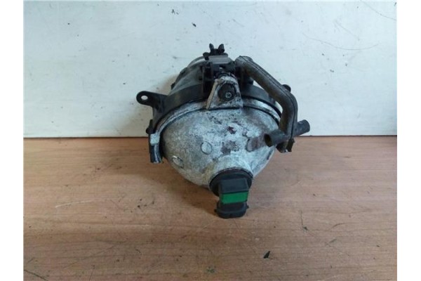 Recambio de faro antiniebla para bmw serie 3 berlina (e46) 1.9 316i referencia OEM IAM   