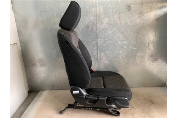 Recambio de asiento delantero derecho para honda jazz (gk) 1.3 comfort referencia OEM IAM 81137T9DD21 81127T9AT21 
