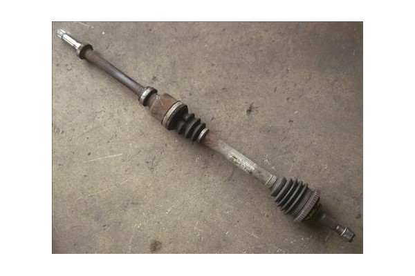 Recambio de palier delantero derecho para peugeot 206 berlina (1998) 1.4 hdi eco 70 referencia OEM IAM   