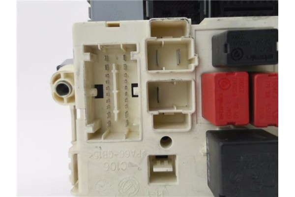 Recambio de caja reles para fiat ii punto (188) berlina 1.4 referencia OEM IAM 51735938 5,01209E+11 