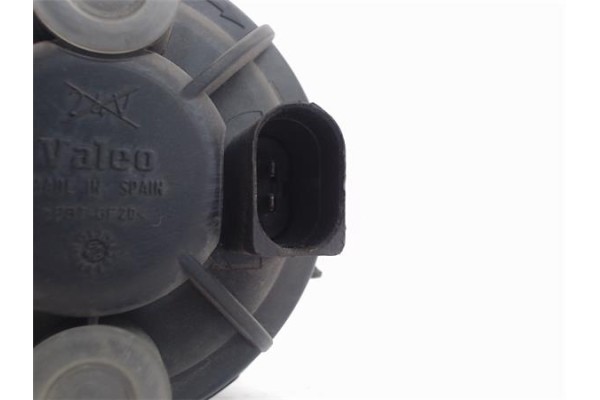 Recambio de faro antiniebla derecho para audi a2 (8z) referencia OEM IAM 8L0941700A 89305501 