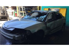 renault laguna ii (bg0) del año 2004