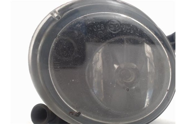 Recambio de faro antiniebla izquierdo para audi a4 avant (8e) referencia OEM IAM 8E0941699B 0305063003/82455003S 