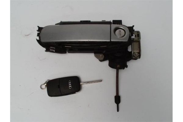 Recambio de maneta exterior delantero izquierda para audi a4 berlina (8e) 1.9 tdi (96kw) referencia OEM IAM 8E1837207  
