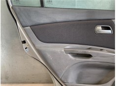 Recambio de puerta trasero izquierda para kia rio referencia OEM IAM 770031G210  
