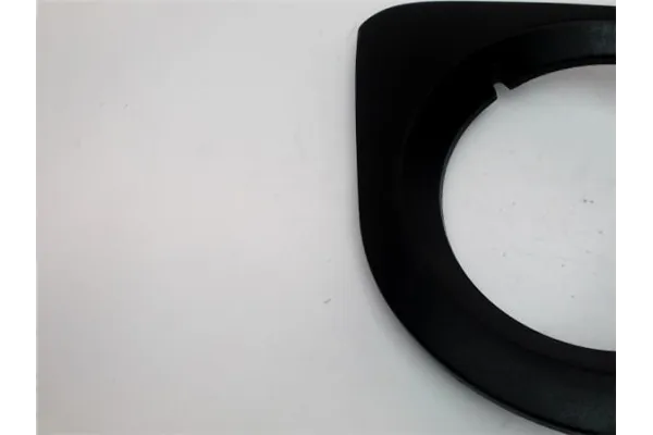Recambio de intermitente delantero izquierdo para piaggio porter furgón 1.2 d referencia OEM IAM 615249  