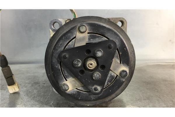Recambio de compresor aire acond. para peugeot 206 1.9 d referencia OEM IAM 1227F SD7V16  Recambio de compresor aire acond. para peugeot 206 1.9 d referencia OEM IAM 1227F SD7V16