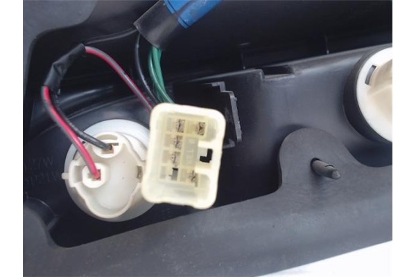 Recambio de piloto trasero izquierdo para hyundai accent (x3) referencia OEM IAM   