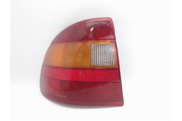 Recambio de piloto trasero izquierdo para opel astra f berlina referencia OEM IAM   