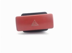 INTERRUPTOR LUCES EMERGENCIA YUG102220 