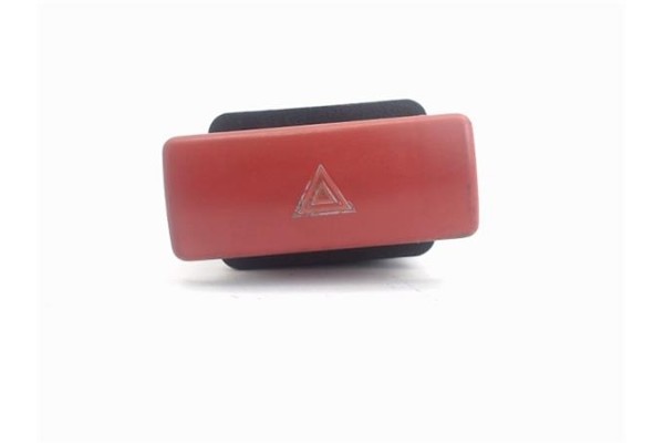 Recambio de interruptor luces emergencia para land rover freelander (ln) 2.0 di referencia OEM IAM YUG102220  