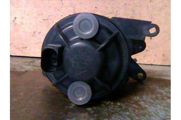Recambio de faro antiniebla derecho para audi a4 berlina (b5) 1.8 t referencia OEM IAM 8D0941700B  