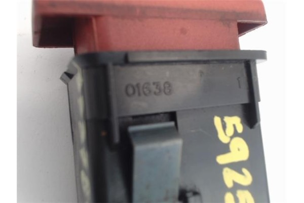 Recambio de interruptor luces emergencia para land rover freelander (ln) 2.0 di referencia OEM IAM YUG102220  