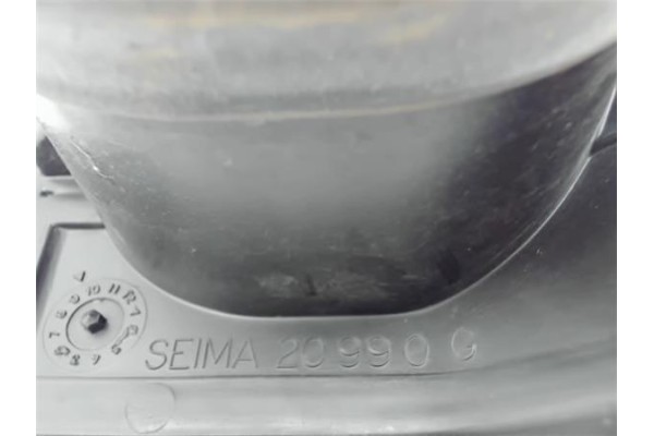 Recambio de piloto trasero izquierdo para renault express furgón (f40_, g40_) 1.4 (f402) referencia OEM IAM 20990G  