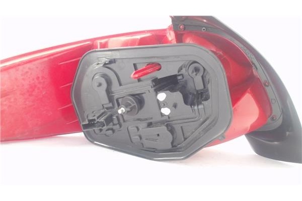 Recambio de piloto trasero derecho para peugeot 206 1.4 i referencia OEM IAM 6351P1  