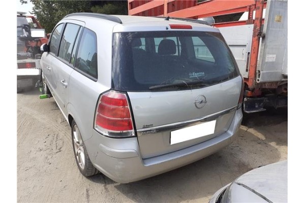 opel zafira b(2005) del año 