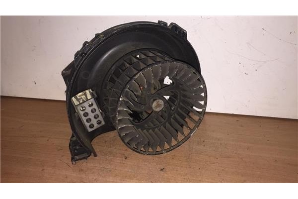 Recambio de motor calefaccion para renault clio i fase i / ii (b/c57) 1.2 (b/c/s57a, b/c57s, 5/357f, 5/357j, 5/357l, 5/357r) ref