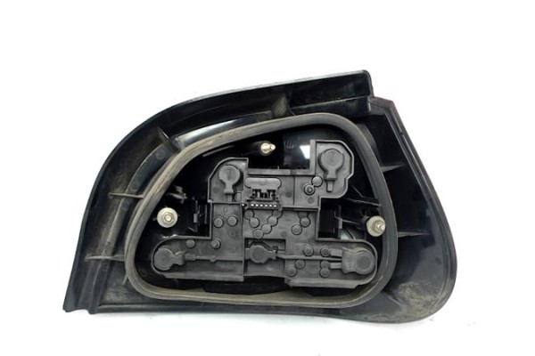 Recambio de piloto trasero izquierdo para renault megane i fase 2 berlina (ba0) referencia OEM IAM 7700428320  