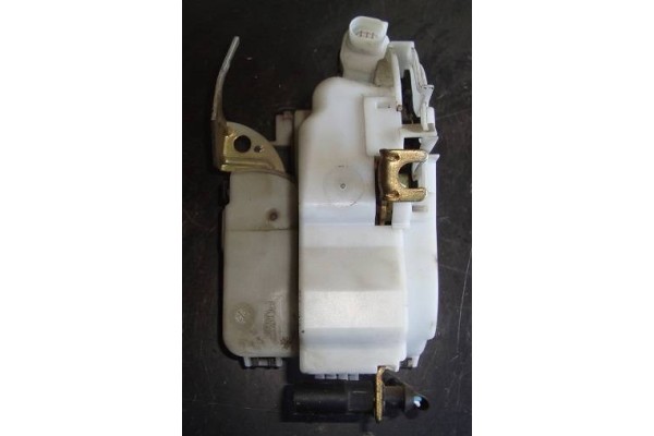 Recambio de cierre electromagnetico delantero derecho para seat cordoba berlina (6k2) 1.4 referencia OEM IAM 6K3837016C  