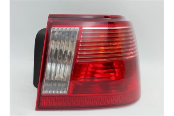 Recambio de piloto trasero derecho para seat ibiza (6k1) 1.9 tdi referencia OEM IAM 6K6945258C  