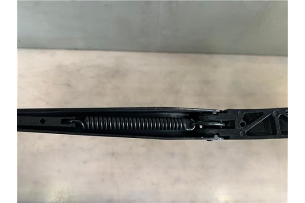 Recambio de brazo limpiaparabrisas delantero izquierdo para volkswagen touran (1t3) 1.6 edition referencia OEM IAM 2K1955409B 11