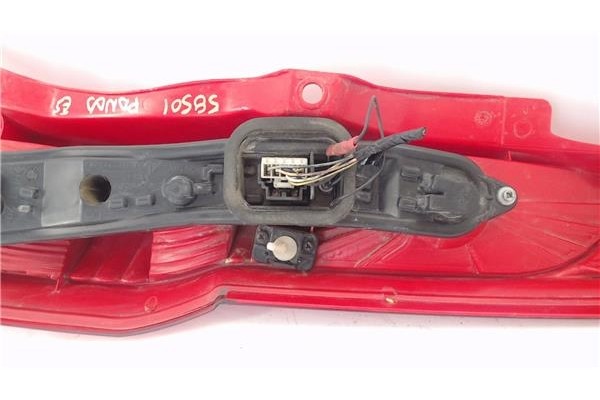 Recambio de piloto trasero izquierdo para fiat ii panda (169) 1.2 referencia OEM IAM 51705459 28029008 