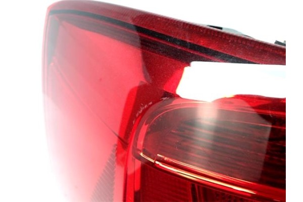 Recambio de piloto trasero izquierdo para volkswagen polo v (6c1) referencia OEM IAM 6C09459095F 6C0945111 