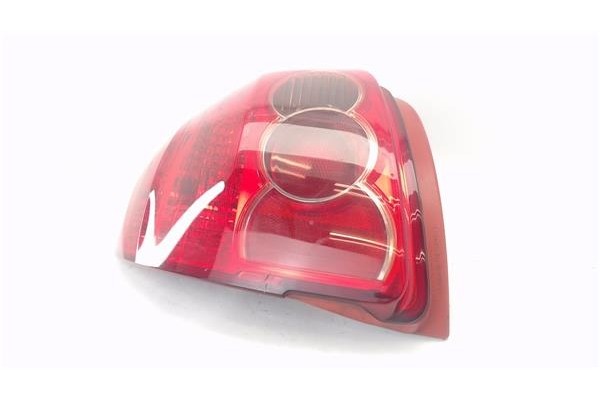 Recambio de piloto trasero izquierdo para toyota auris (e15) 2.0 d-4d referencia OEM IAM 8156102380 815600238000 