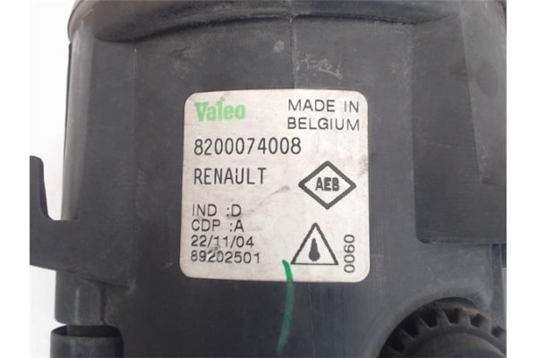Recambio de faro antiniebla izquierdo para renault megane ii berlina 3p referencia OEM IAM 8200074008 89202501 