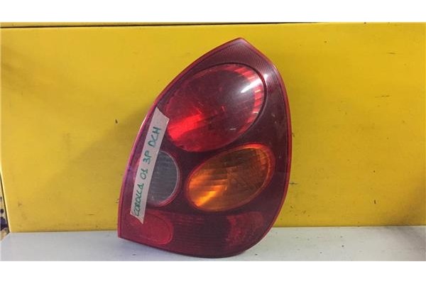 Recambio de piloto trasero derecho para toyota corolla (e11)(2000) 1.6 linea terra (3-ptas.) [1,6 ltr. - 81 kw 16v] referencia O
