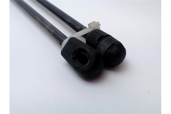 Recambio de amortiguador porton para ford fiesta vi 1.4 tdci referencia OEM IAM 1666068 ESTZSA03054 8A61A406A10AC , FORD