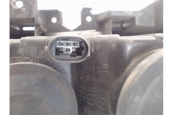 Recambio de faro delantero izquierdo para renault laguna (b56) referencia OEM IAM 7701047879  