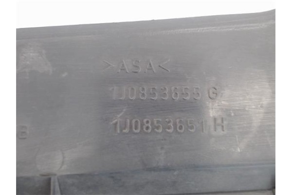 Recambio de rejilla paragolpes delantero para volkswagen golf iv berlina (1j1) 1.9 tdi referencia OEM IAM 1j0853655G  