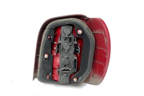 Recambio de piloto trasero izquierdo para volkswagen polo iii berlina (6n2) referencia OEM IAM 9N0945095H  