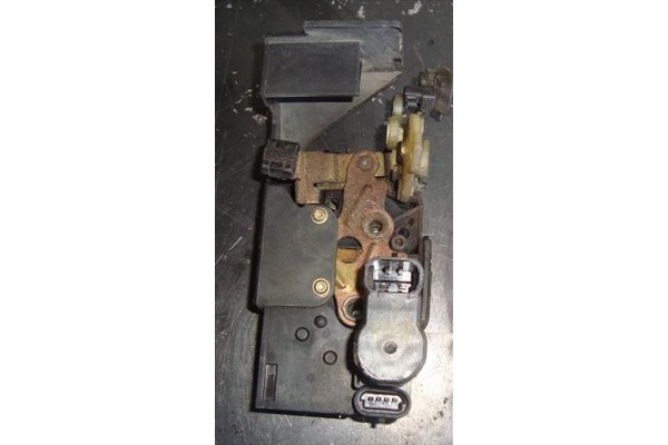 Recambio de cierre electromagnetico trasero izquierdo para alfa romeo 156 (116) 2.0 t.spark distinctive selespeed referencia OEM