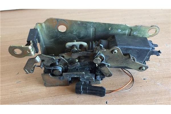 Recambio de cierre electromagnetico delantero izquierdo para smart coupe 0.6 passion referencia OEM IAM  535 