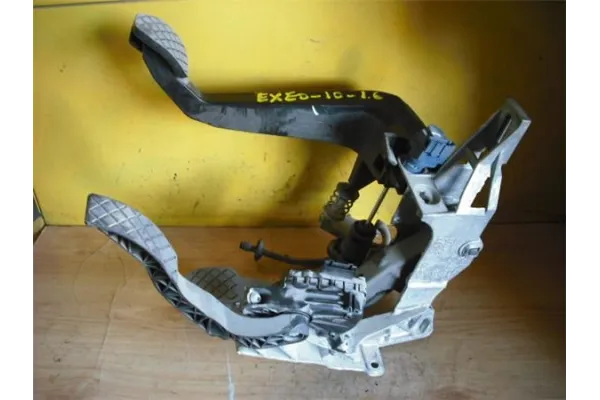 Recambio de juego pedales completo para seat exeo berlina (3r2) 1.6 referencia OEM IAM 8E1721140 8E1721316A 