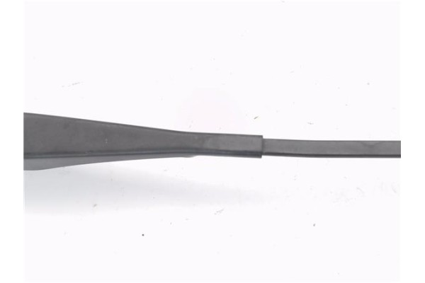 Recambio de brazo limpiaparabrisas delantero izquierdo para bmw serie 1 berlina (e81/e87) 2.0 118d referencia OEM IAM 6161945000