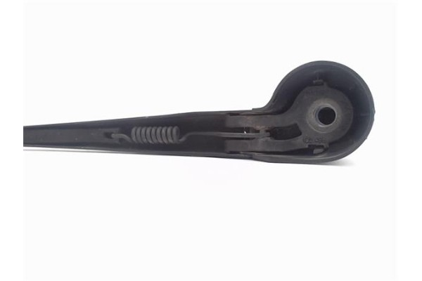 Recambio de brazo limpiaparabrisas trasero para volkswagen golf iv berlina (1j1) 1.9 tdi referencia OEM IAM 1J6955425C 1J6955435