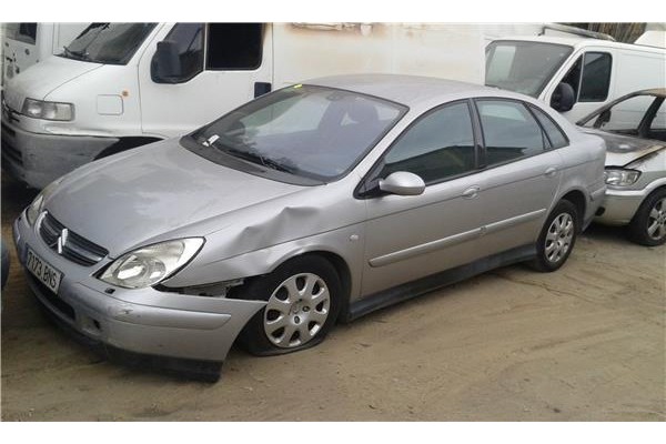 citroen c5 berlina del año 2001