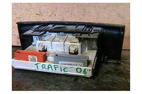 Recambio de reloj horario para renault trafic ii furgón (fl) 1.9 dci 100 (fl0c) referencia OEM IAM P8200028364 21656217 