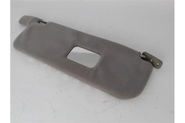 Recambio de parasol derecho para mitsubishi pajero 2.8 td referencia OEM IAM MR776306  