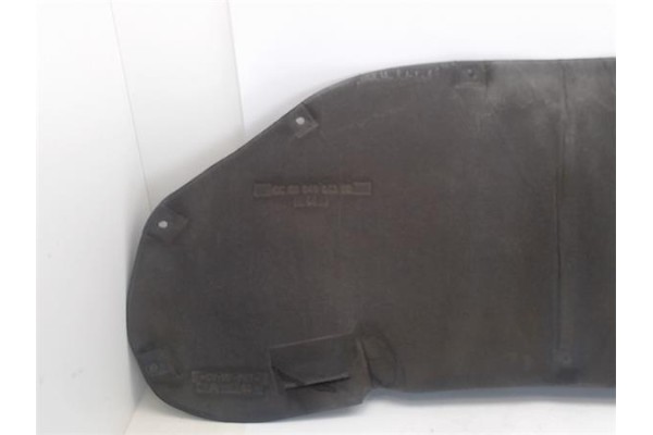 Recambio de tapa motor para citroen c4 berlina 1.6 hdi referencia OEM IAM CC8604084300  