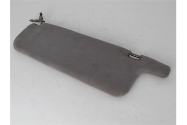 Recambio de parasol derecho para mitsubishi pajero 2.8 td referencia OEM IAM MR776306  