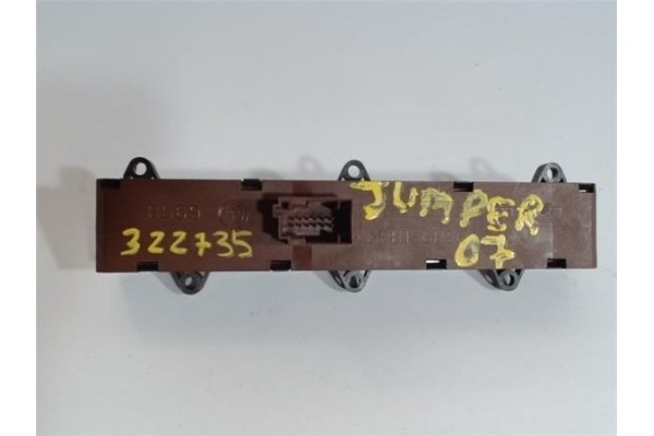 Recambio de interruptor luces emergencia para citroen jumper furgón 2.2 30 l1h1 hdi 100 referencia OEM IAM B569  
