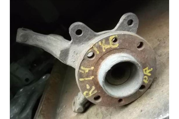 Recambio de mangueta delantero derecha para renault r 19 berlina con portón (b/c53)(1988) 1.7 referencia OEM IAM   
