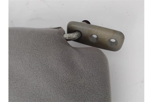Recambio de parasol derecho para mitsubishi pajero 2.8 td referencia OEM IAM MR776306  