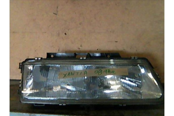 Recambio de faro delantero dcho para citroen xantia berlina 1.8 i referencia OEM IAM   