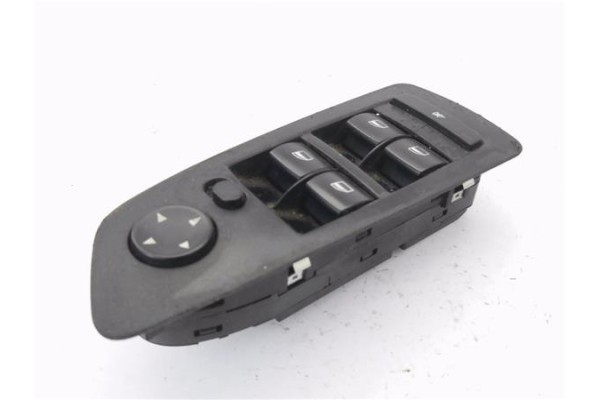 Recambio de mando elevalunas delantero izquierdo para bmw serie 1 berlina (e81/e87) 2.0 118d referencia OEM IAM 61319216568 6952
