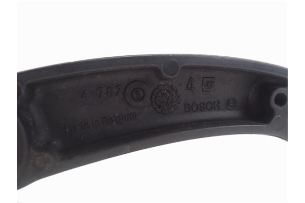 Recambio de brazo limpiaparabrisas delantero derecho para volkswagen golf iv berlina (1j1) 1.9 tdi referencia OEM IAM 1J1955410D